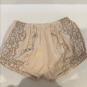 Anthropologie Embroidered Cream bloomer Shorts small